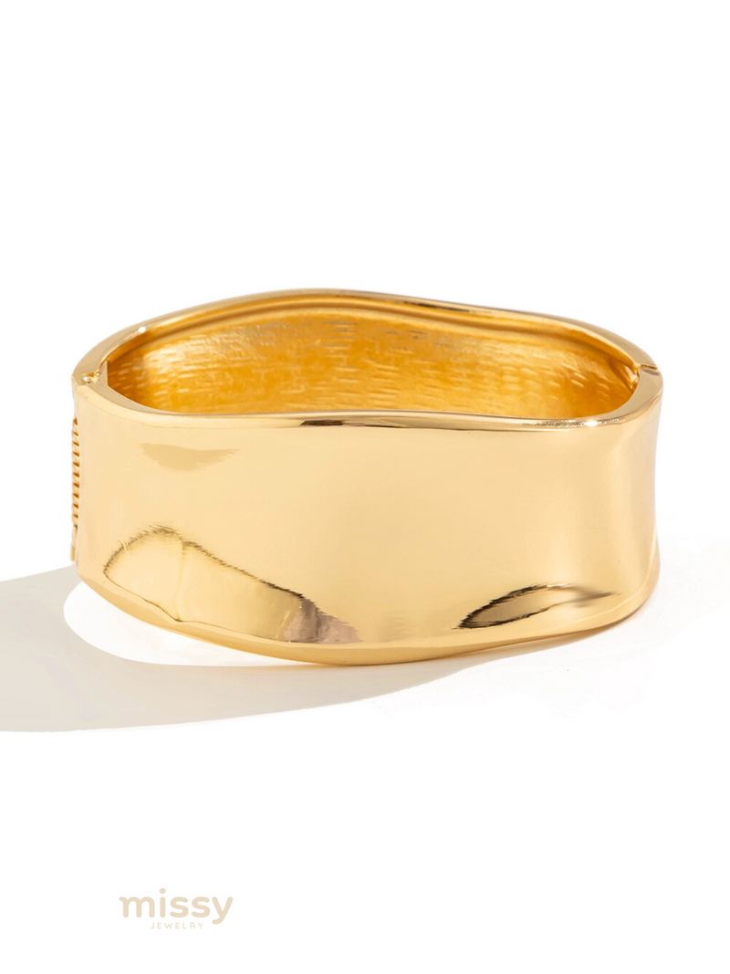 Mariaelena Sleek Cuff Bracelet
