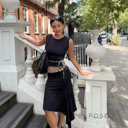 Sophisticated Garment with a Clean Classic Look