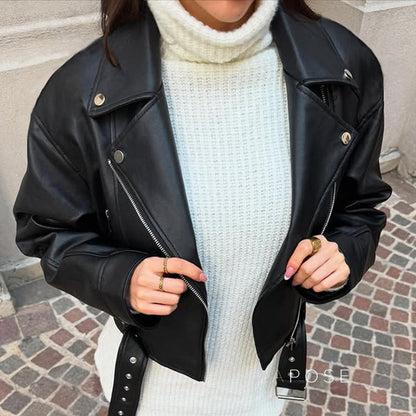 Elegantly Styled Jacket for Everyday Wear