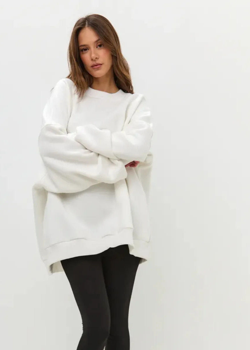 Well Tailored Pullover with a Graceful Silhouette