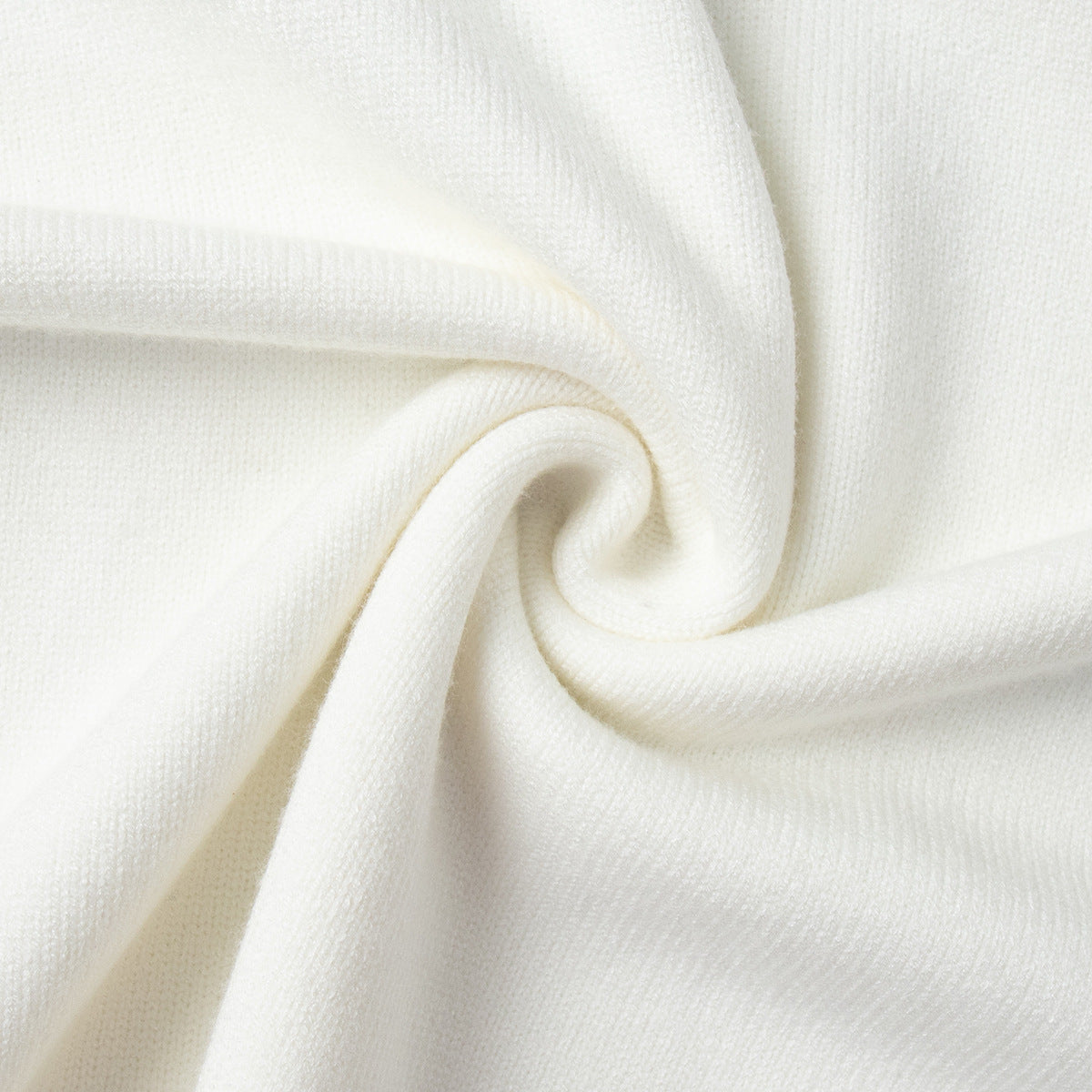 Classic Vintage & Enduringly Stylish Pullover