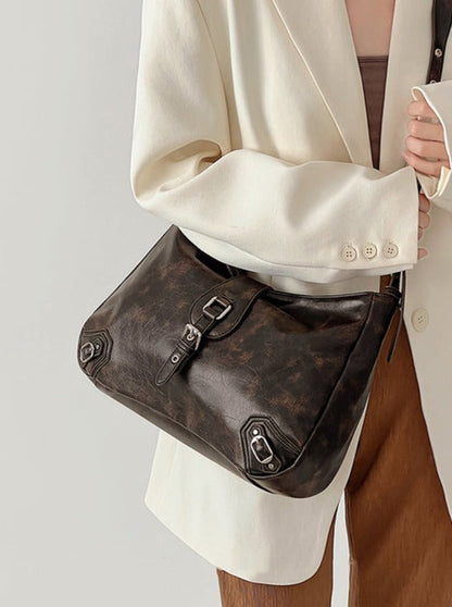 Beautifully Crafted Bag in a Classic Style