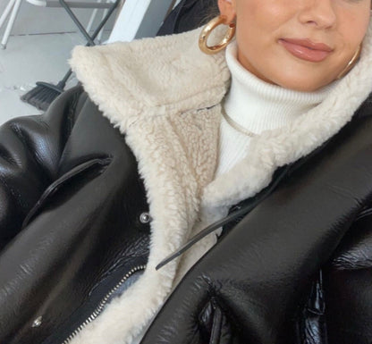 Sophisticated Coat with a Clean Classic Look