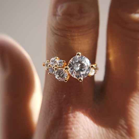 Bright Zirconia Ring