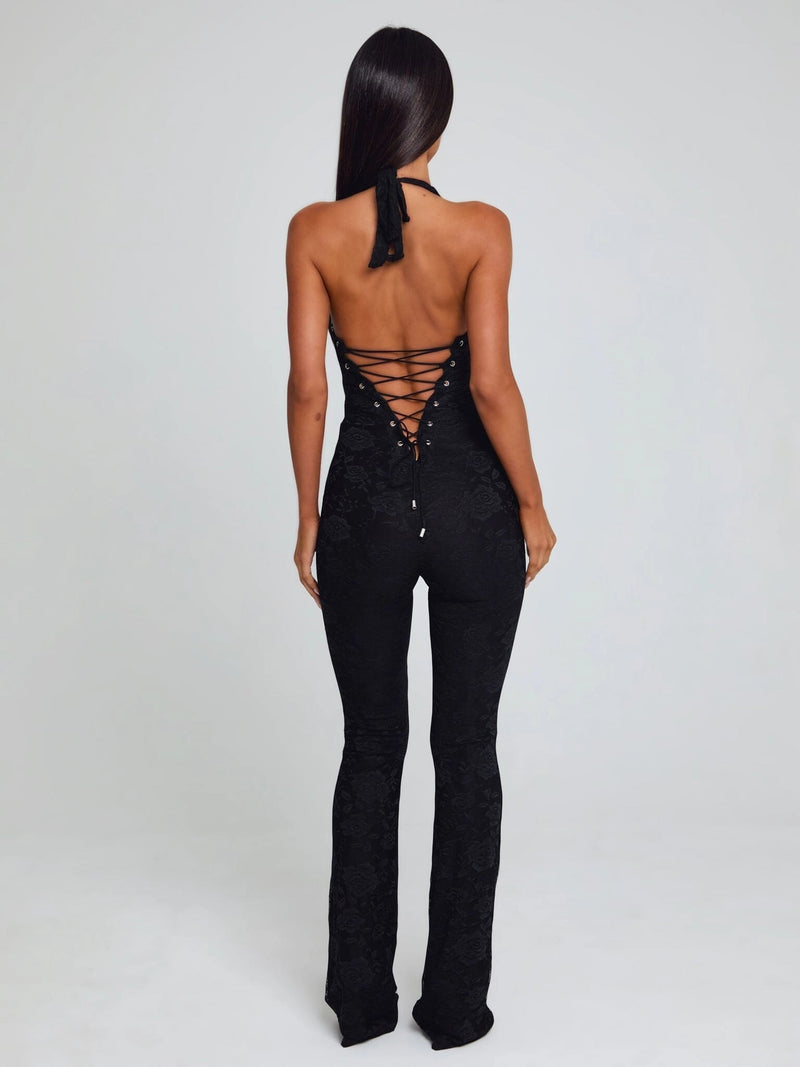 Beautifully Finished Garment in a Timeless Design