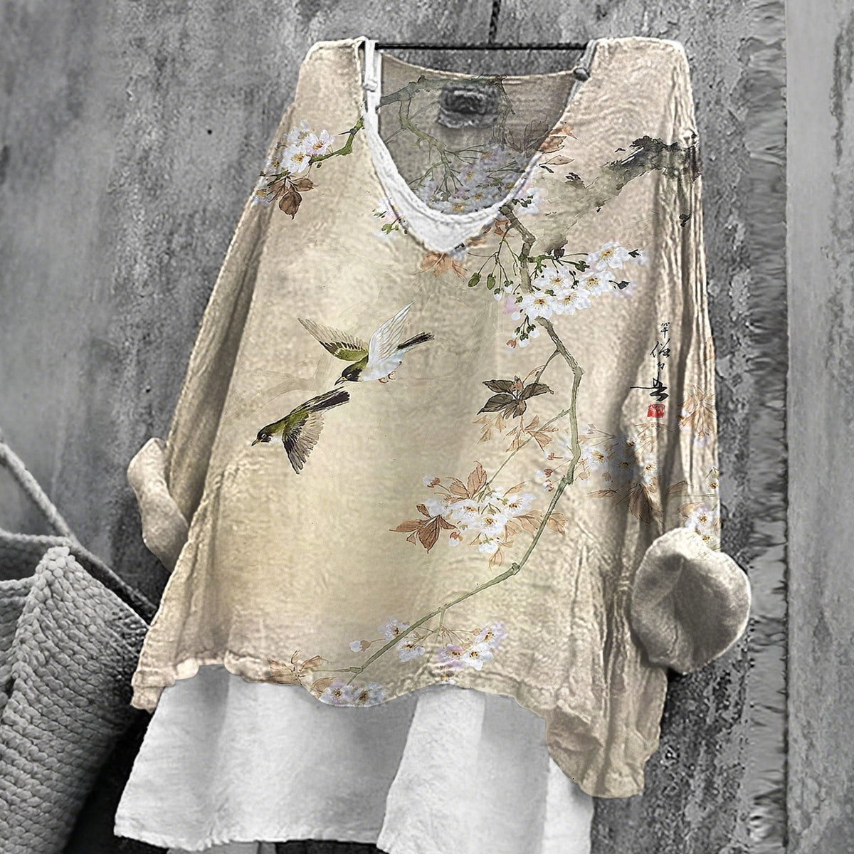 Women's Japanese Floral Art Linen Blend T-shirt elevenforest