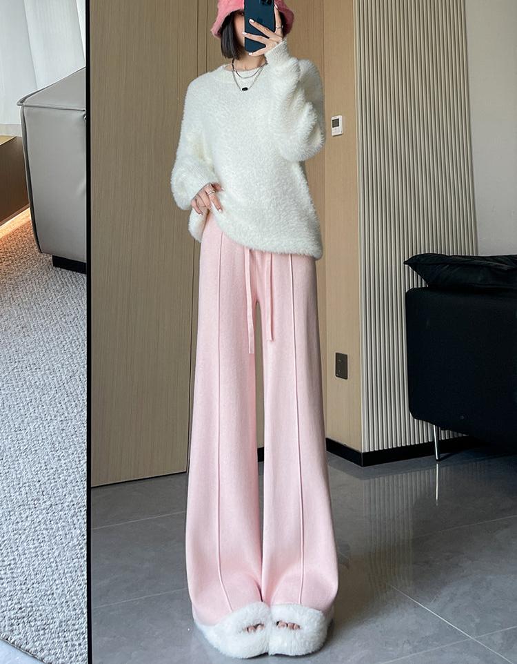 Gracefully Styled Pants for Any Occasion