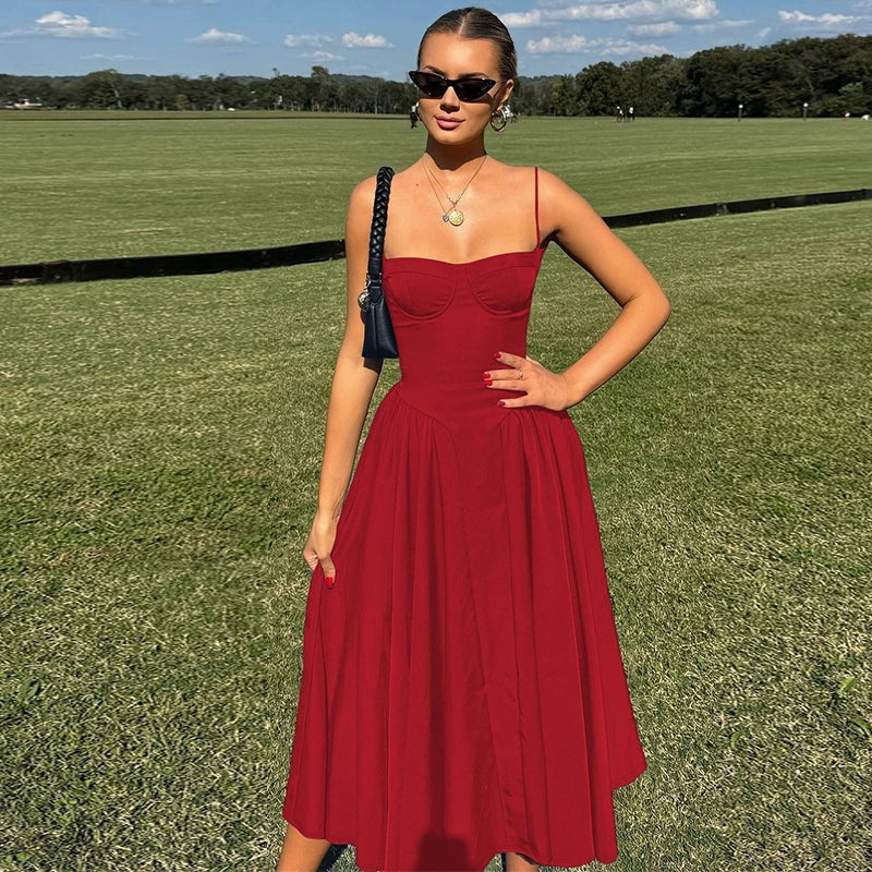 Gracefully Styled Dress for Any Occasion
