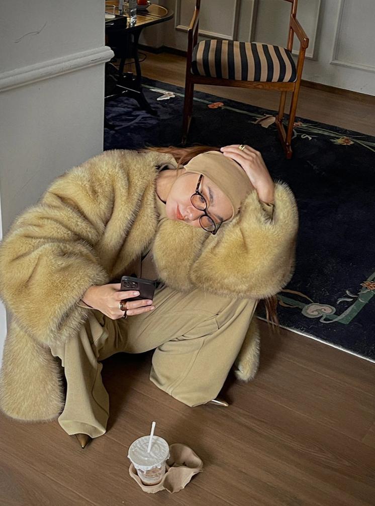Polished Coat with an Effortless Classic Look