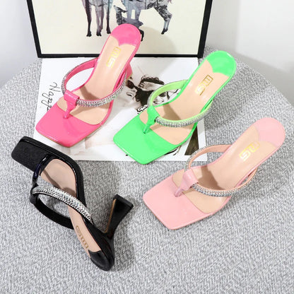 Beautifully Crafted Sandals in a Classic Style