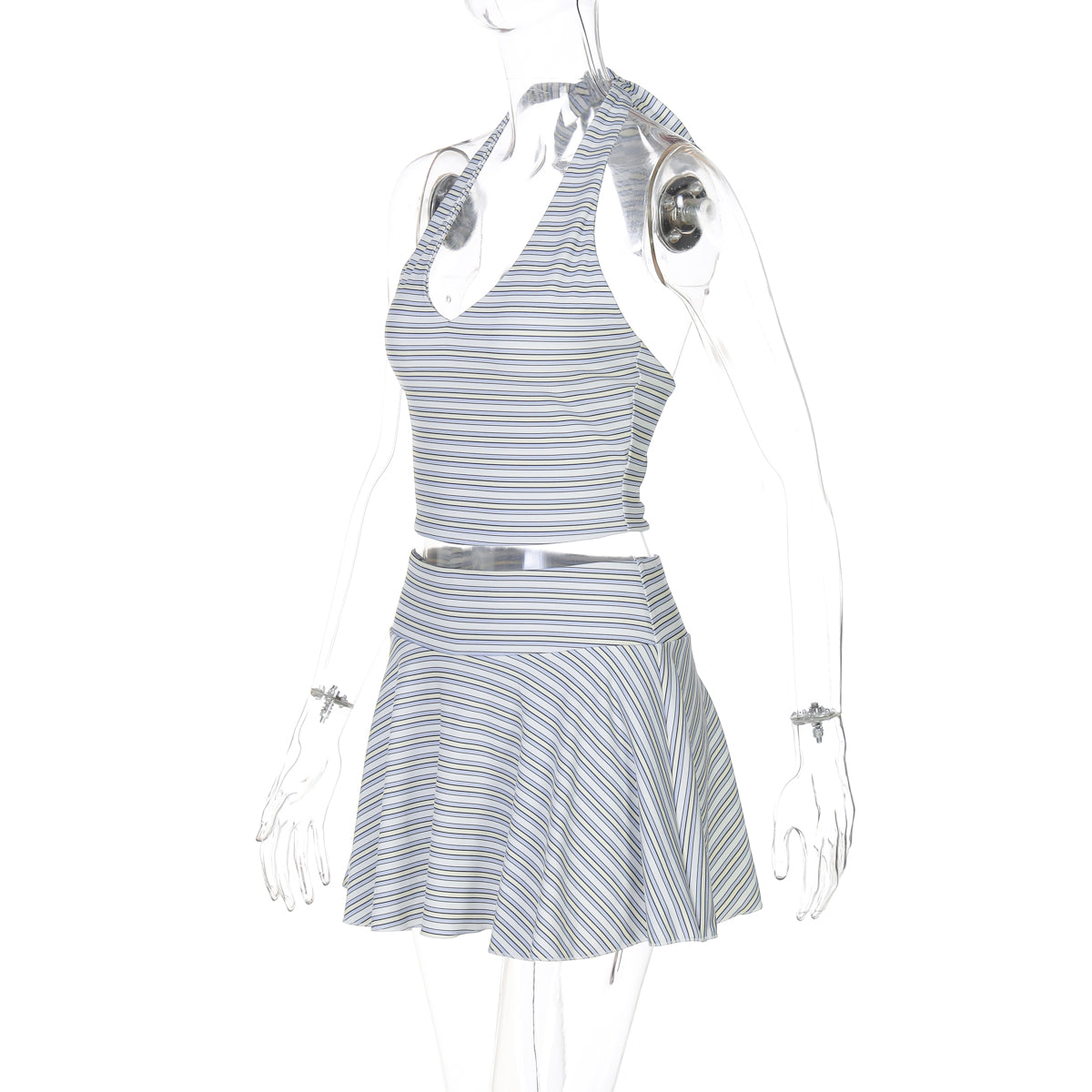 Sophisticated Garment with a Clean Classic Look