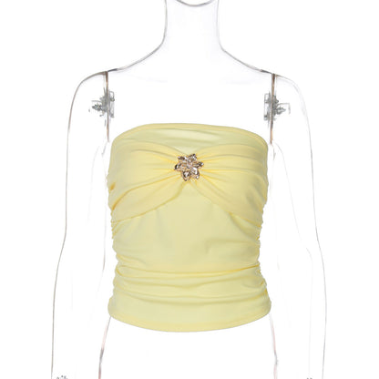 Well Tailored Top with a Graceful Silhouette