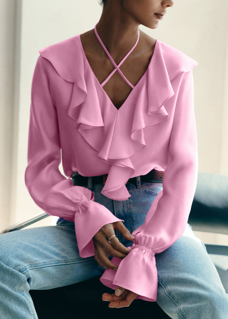 Classic Vintage Blouse with a Flattering Fit