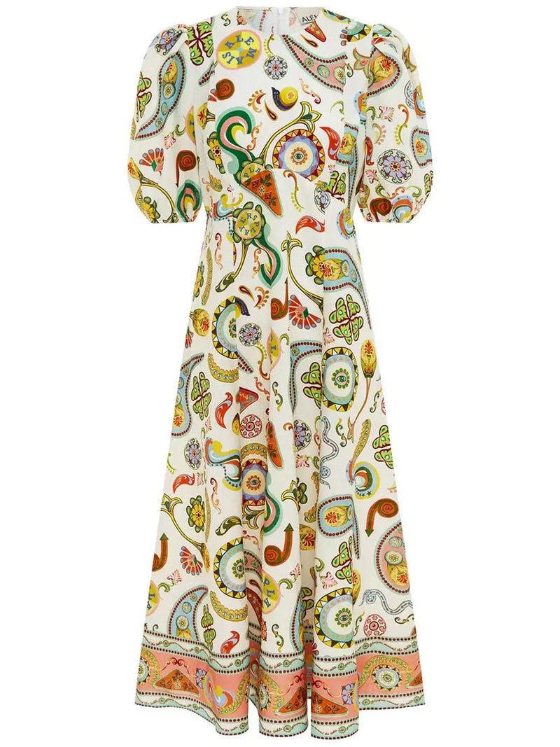 Classic Vintage & Enduringly Stylish Dress