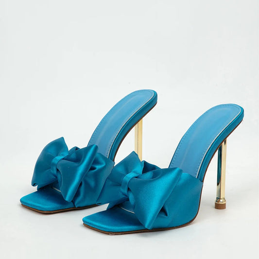 Vintage Inspired Heels with a Contemporary Edge