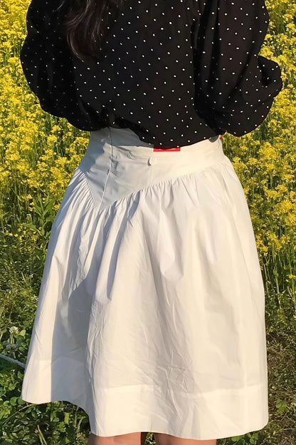 Gracefully Styled Garment for Any Occasion