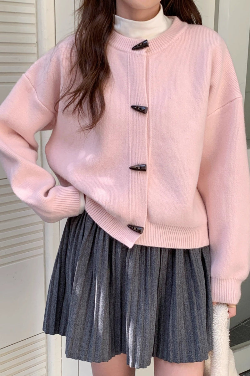 Gracefully Designed Cardigan