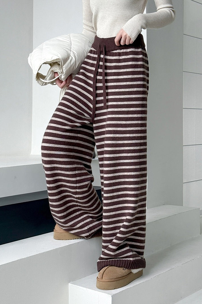 Elegantly Designed Pants