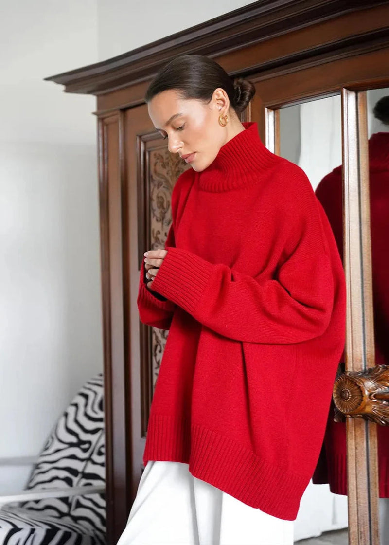 Effortlessly Elegant Sweater with a Timeless Design
