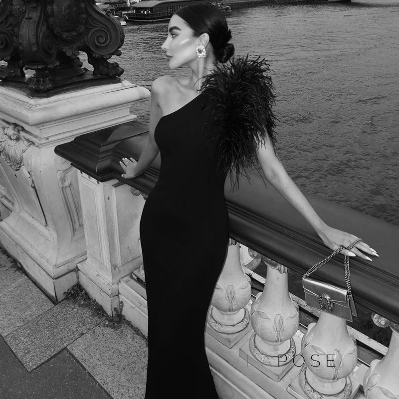 Beautifully Finished Garment in a Timeless Design