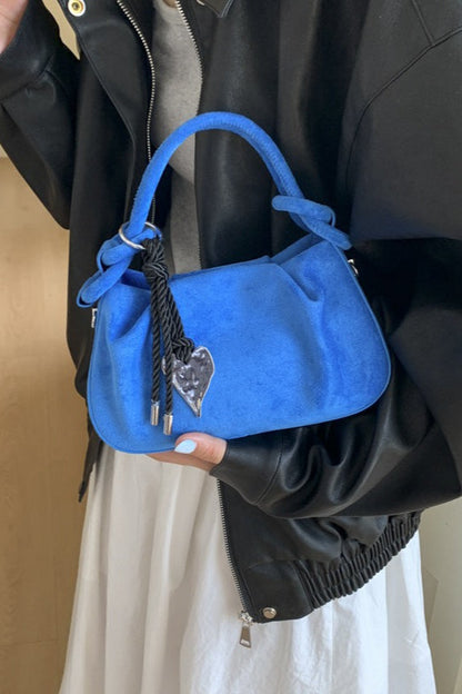 Beautifully Finished Bag in a Timeless Design