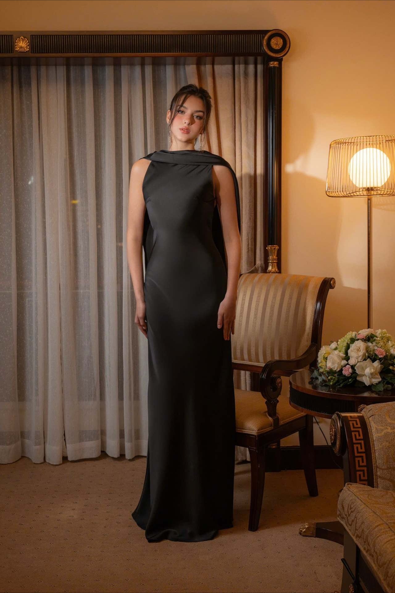 Beautifully Crafted Dress in a Classic Style