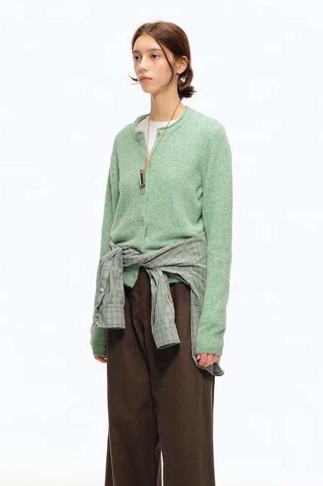 Beautifully Crafted Cardigan in a Classic Style