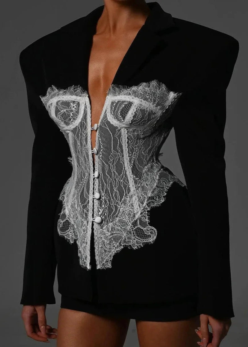 Beautifully Finished Garment in a Timeless Design