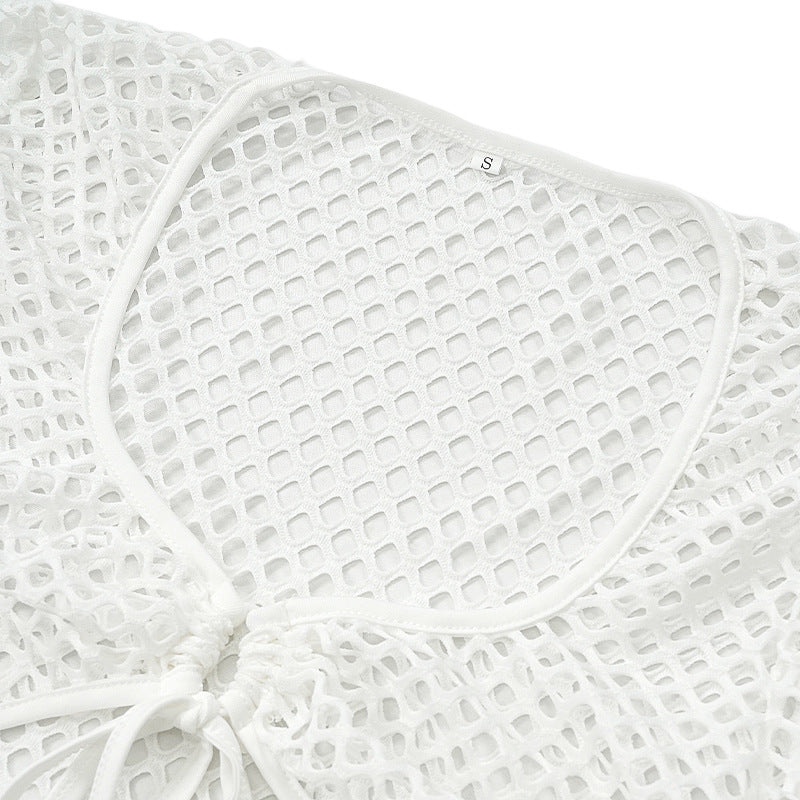 Beautifully Finished Top in a Timeless Design
