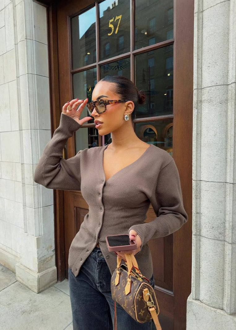 Classic Vintage Cardigan with a Flattering Fit