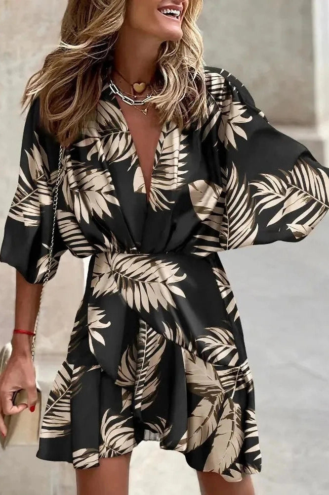 Well Tailored Dress with a Graceful Silhouette