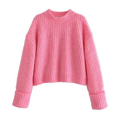 Classic Vintage Sweater with a Flattering Fit