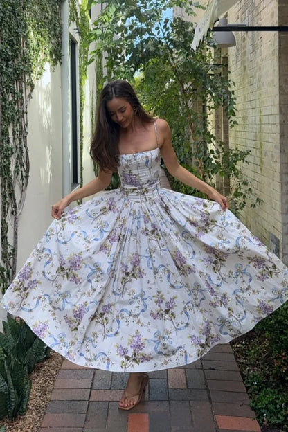 Timeless Vintage Style Dress