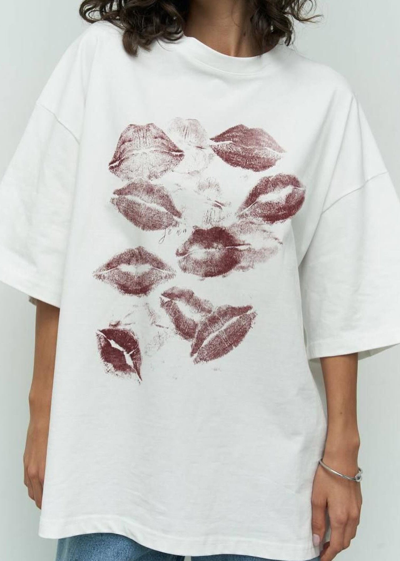 Beautifully Finished T-Shirt in a Timeless Design