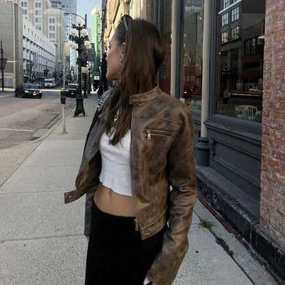 Effortlessly Elegant Jacket with a Timeless Design