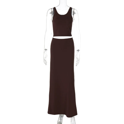 Gracefully Styled Garment for Any Occasion
