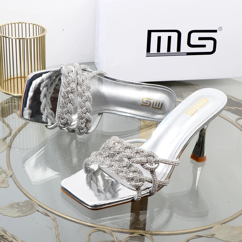 Elegantly Styled Sandals for Everyday Wear