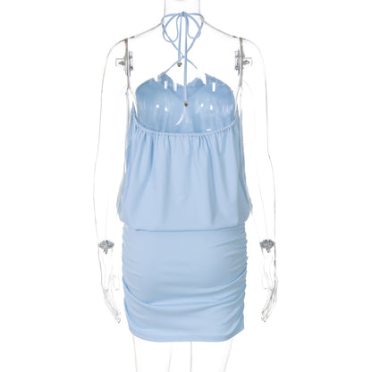 Well Tailored Garment with a Graceful Silhouette