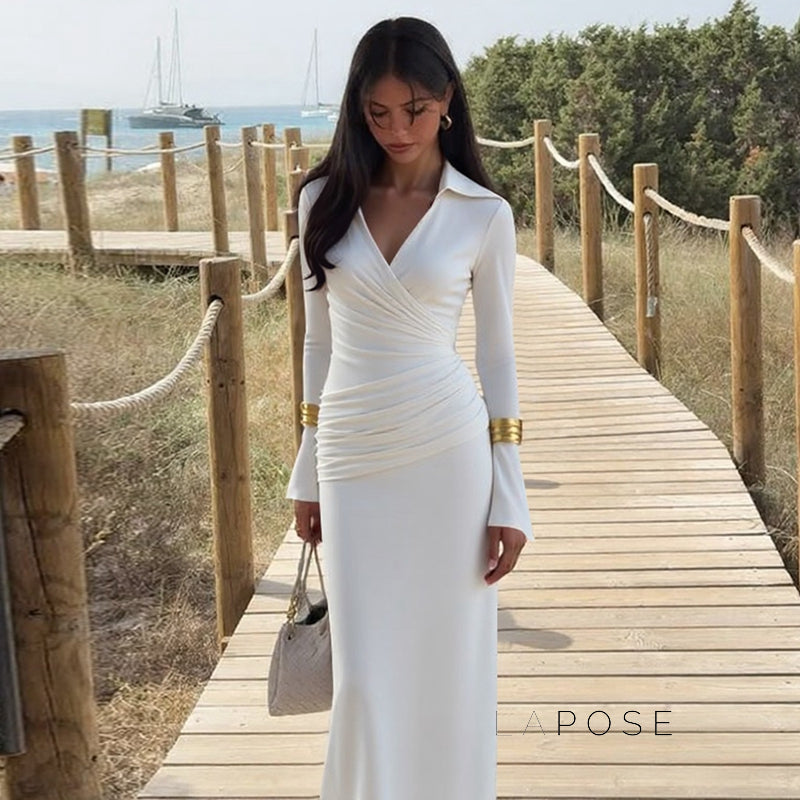 Beautifully Crafted Dress in a Classic Style