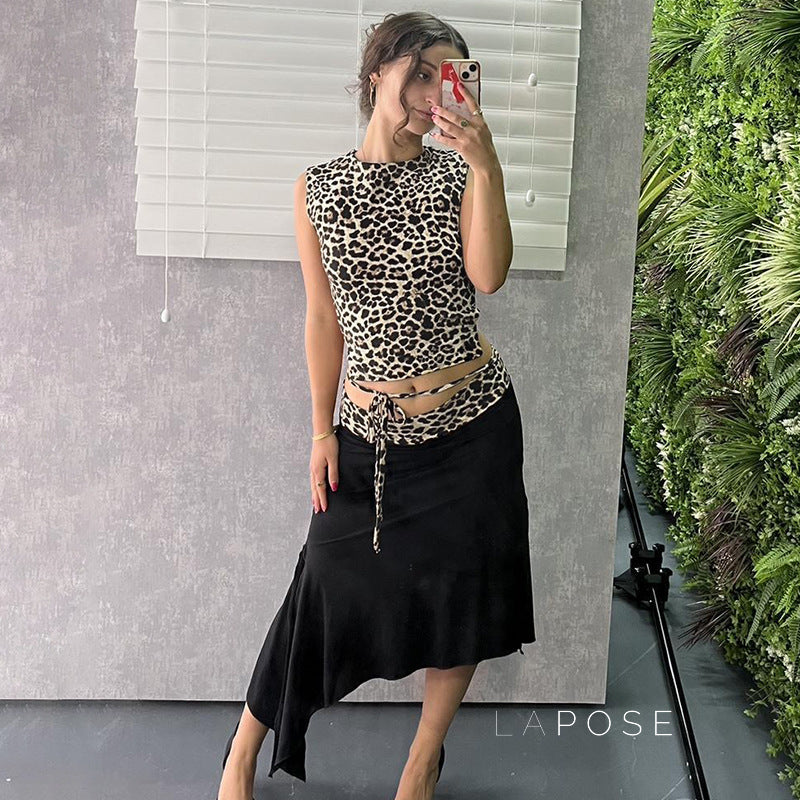 Sophisticated Garment with a Clean Classic Look