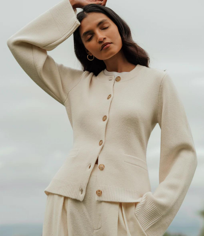 Gracefully Styled Cardigan for Any Occasion