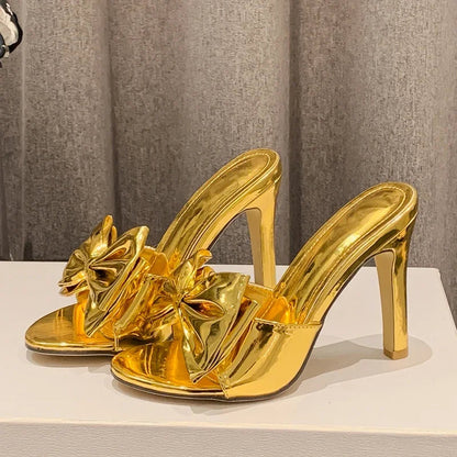 A Vintage Style Heels with Delicate Timeless Details