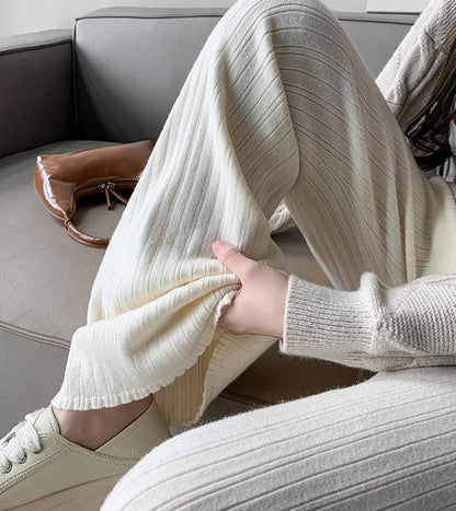 Vintage Inspired Pants with a Contemporary Edge
