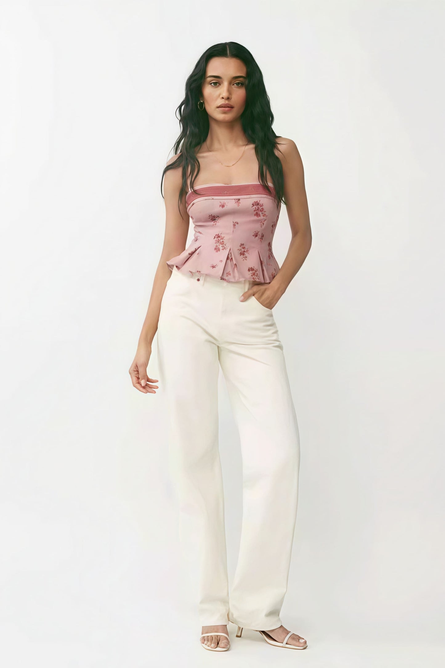 Beautifully Finished Top in a Timeless Design