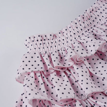Beautifully Finished Garment in a Timeless Design