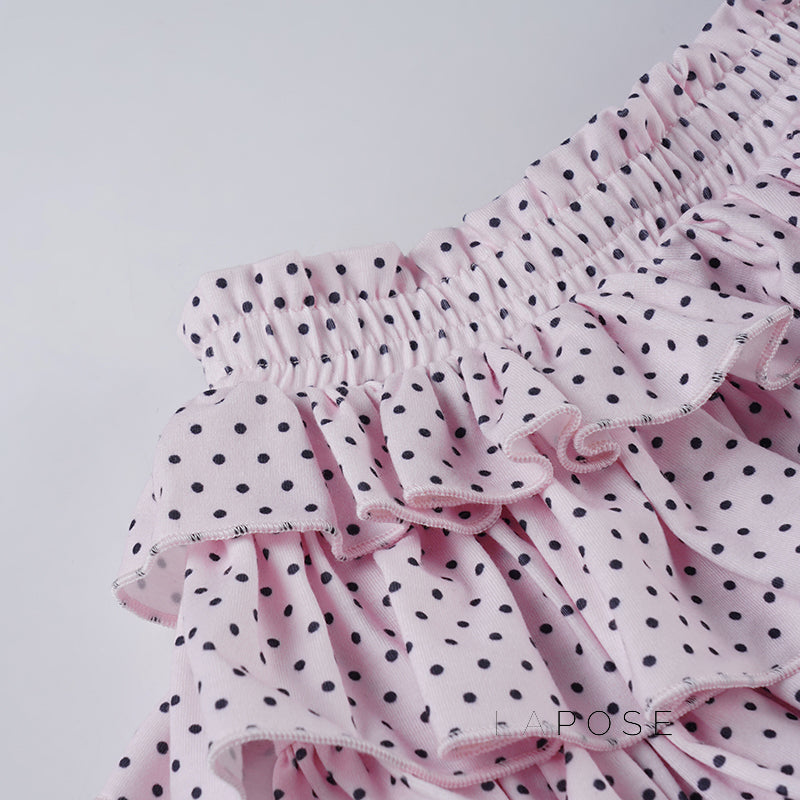 Beautifully Finished Garment in a Timeless Design