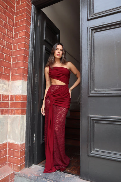 Classic Vintage & Enduringly Stylish Dress