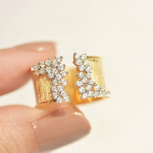 Zirconia & Gold Ring