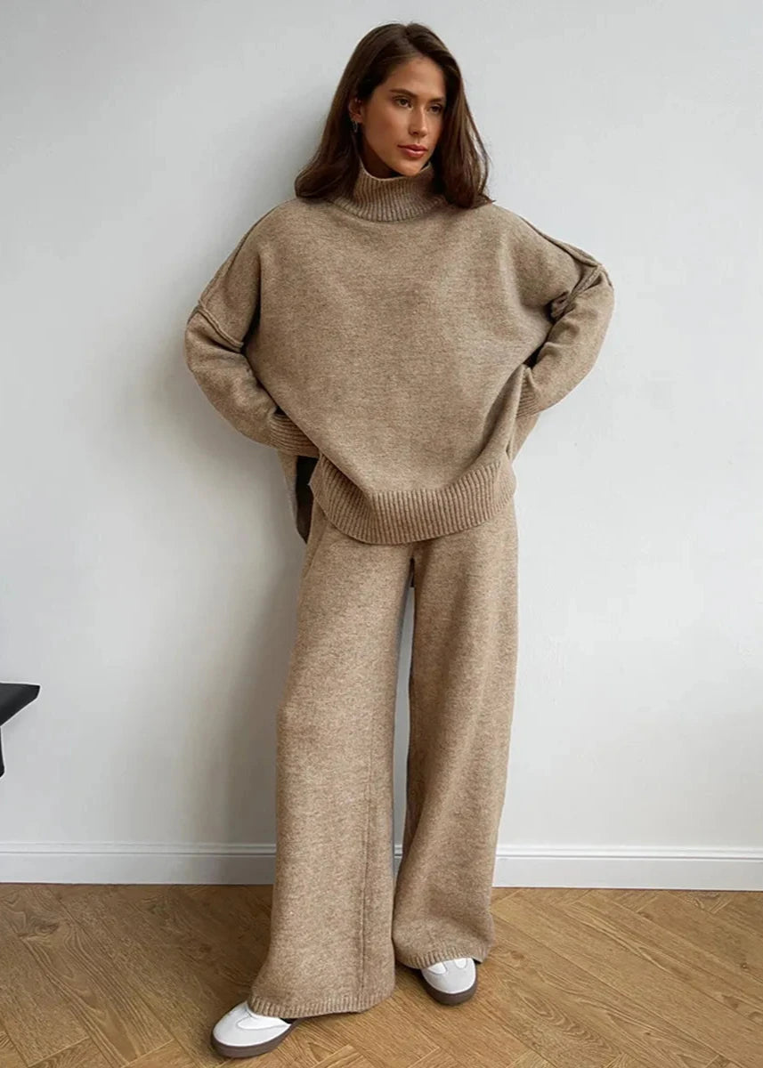 Beautifully Finished Sweater in a Timeless Design