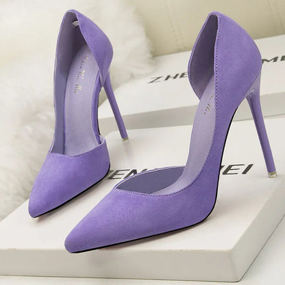Polished Heels with an Effortless Classic Look